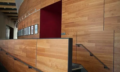 نقش ديوار پوش پی وی سی در دکوراسيون منزل