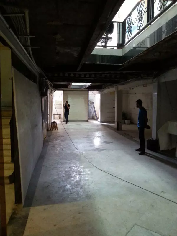 مجتمع تجاری دیپلمات (فود کورت)