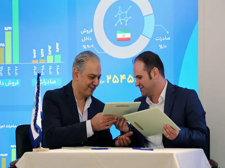 استقبال بی نظیر از محصول پانل نما در نمایشگاه فناوری نانو